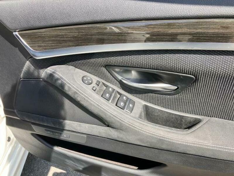 5 SERIES