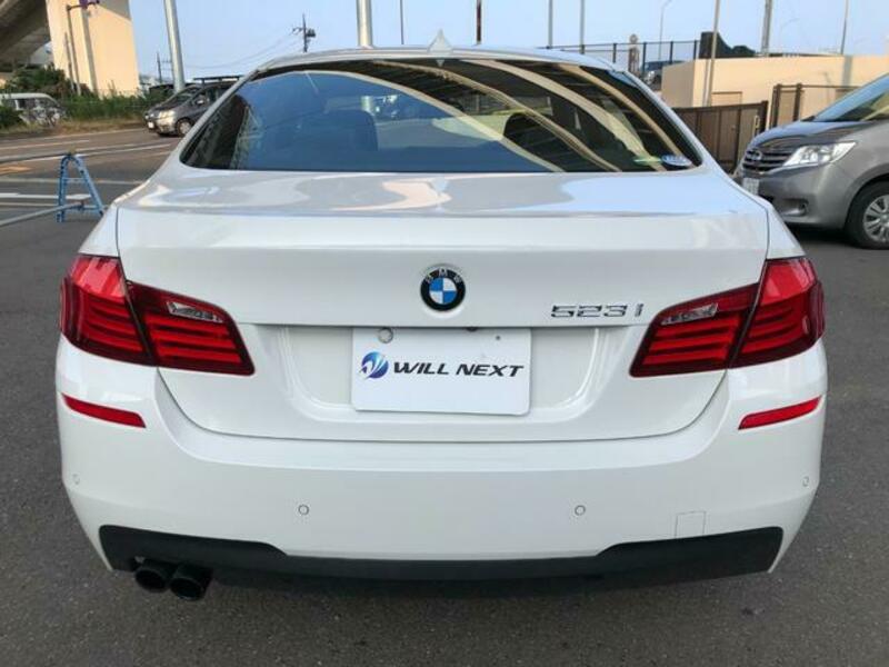 5 SERIES