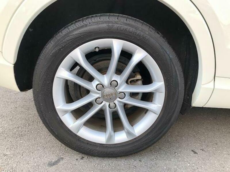 Q3