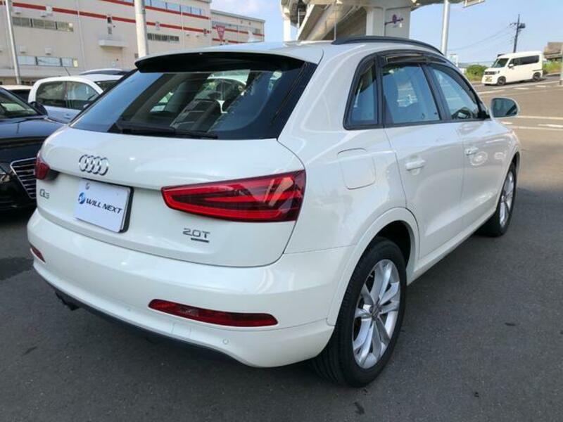 Q3