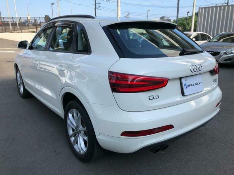 Q3