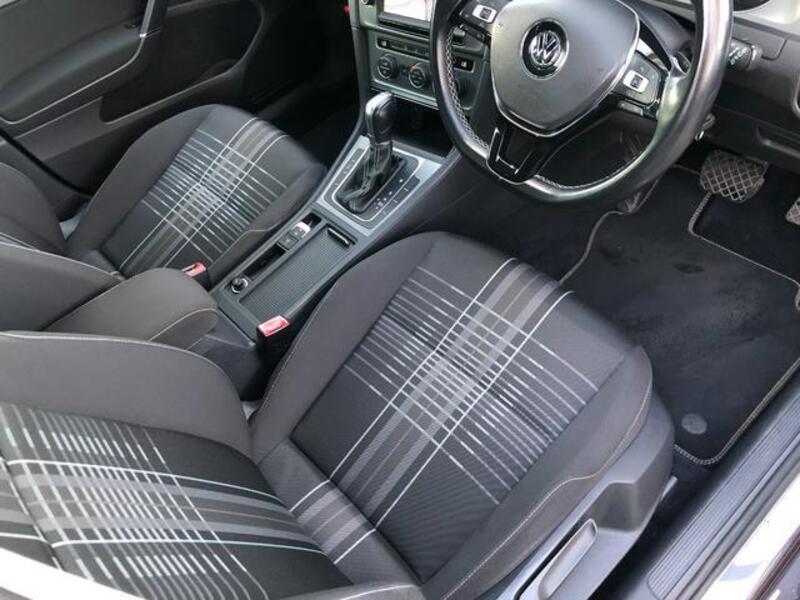 GOLF VARIANT