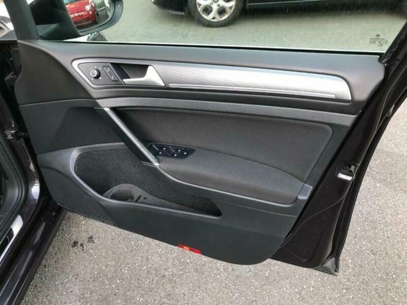 GOLF VARIANT