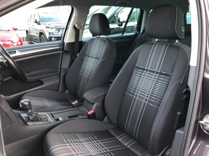GOLF VARIANT