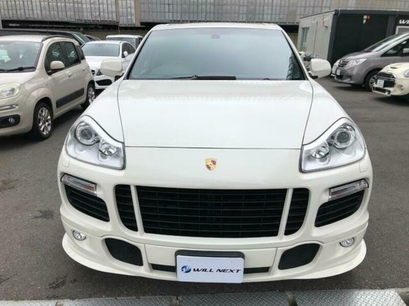 CAYENNE