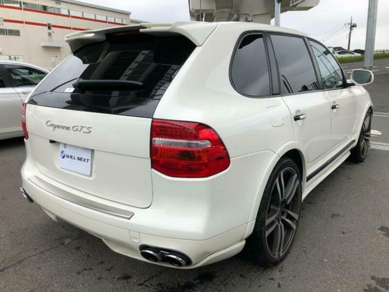 CAYENNE