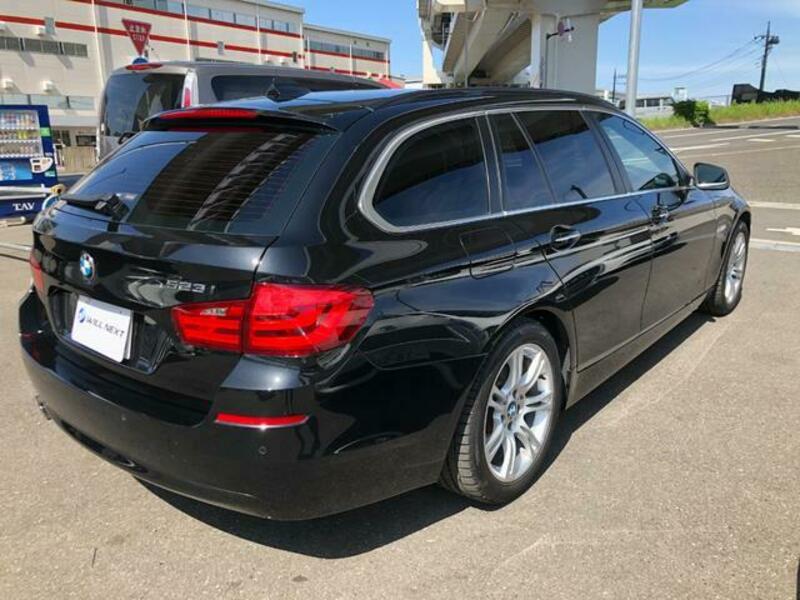 5 SERIES
