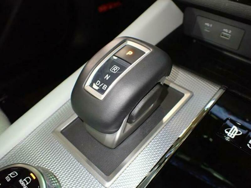 OUTLANDER PHEV