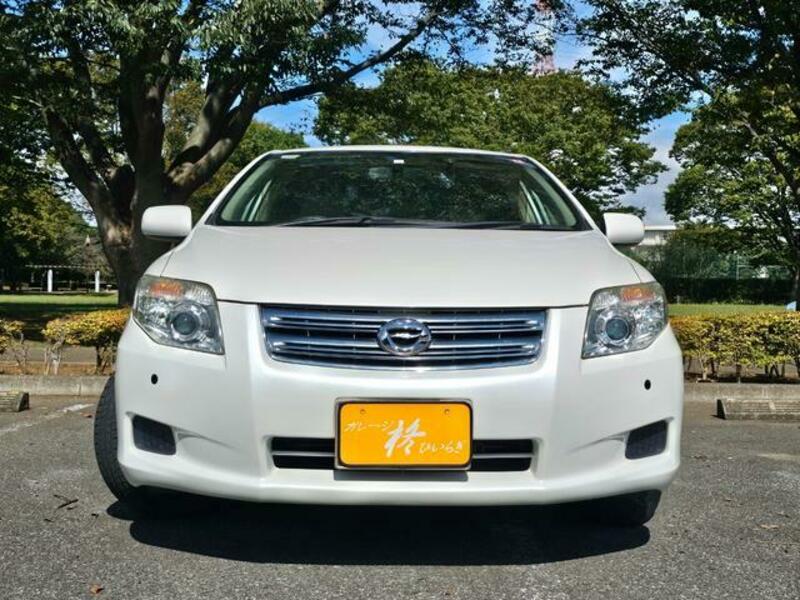 COROLLA AXIO
