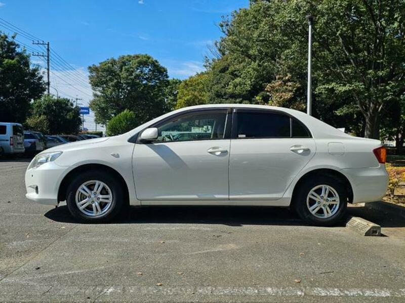 COROLLA AXIO