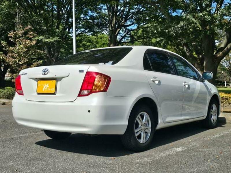 COROLLA AXIO