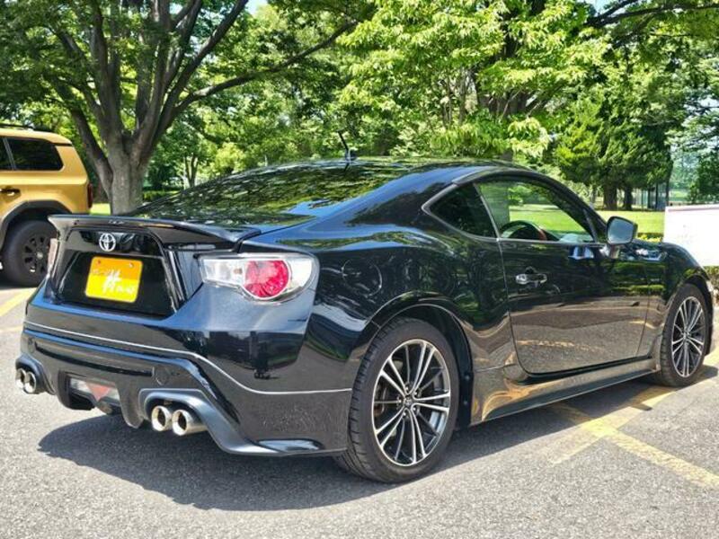 86