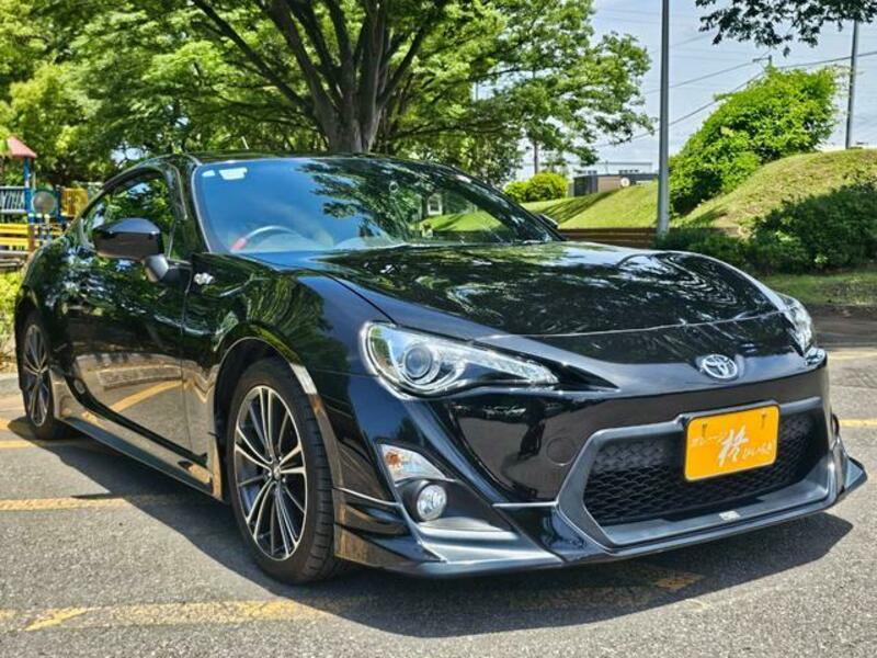 TOYOTA 86
