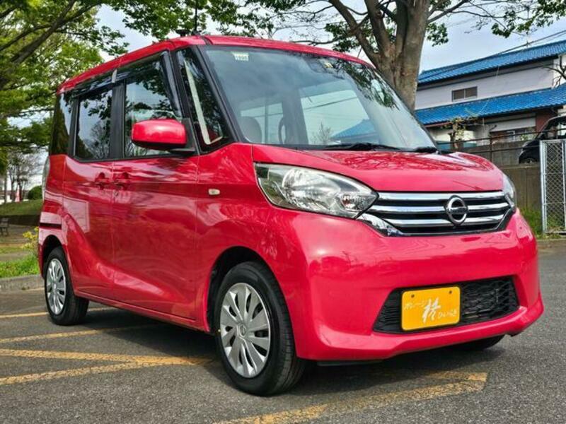 NISSAN DAYZ ROOX