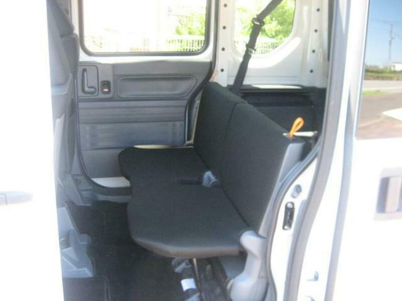 N-VAN