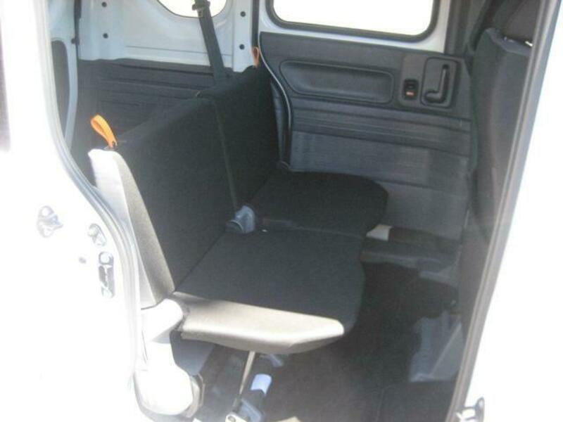 N-VAN