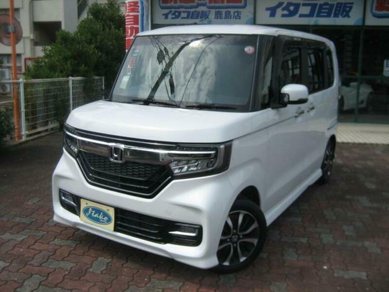 N BOX CUSTOM