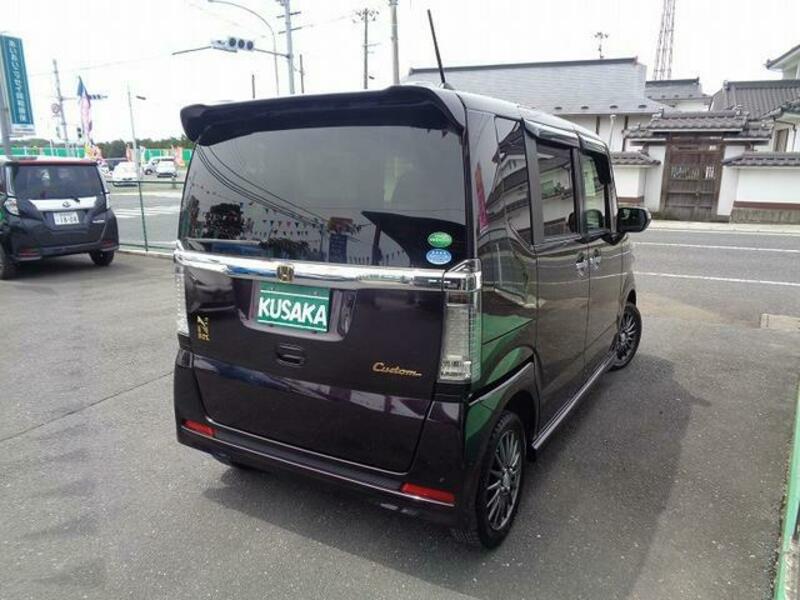 N BOX CUSTOM