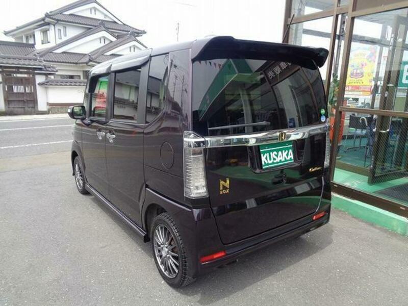 N BOX CUSTOM