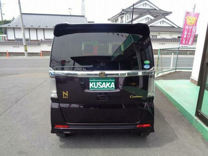N BOX CUSTOM