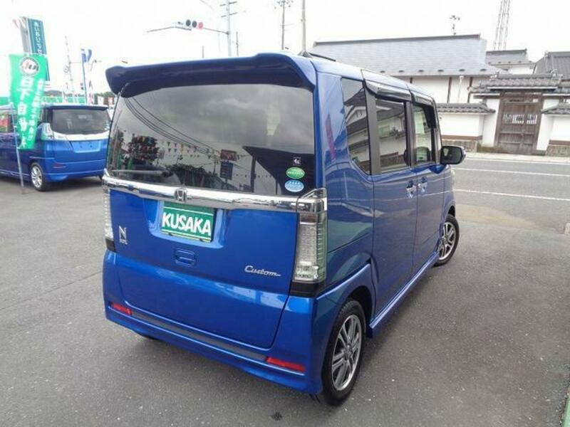 N BOX CUSTOM