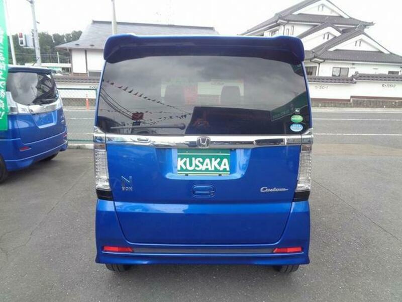 N BOX CUSTOM