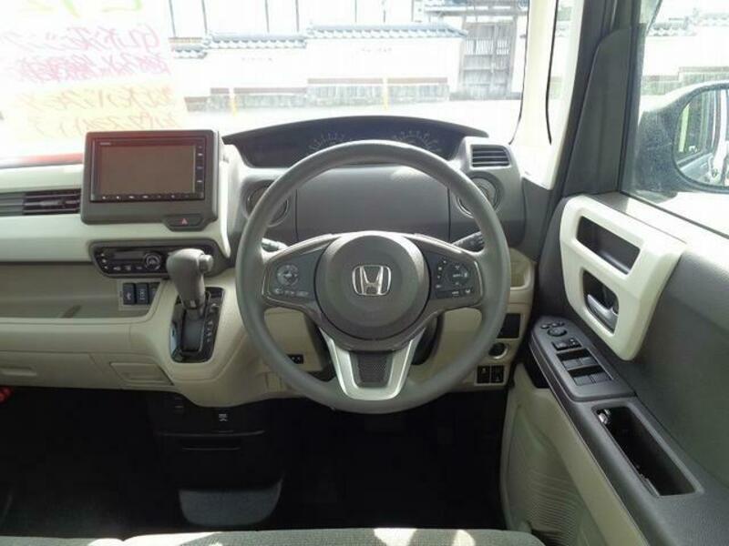 N BOX