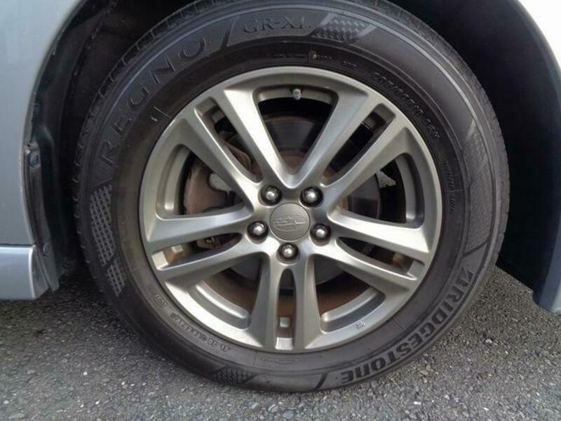 LEGACY B4