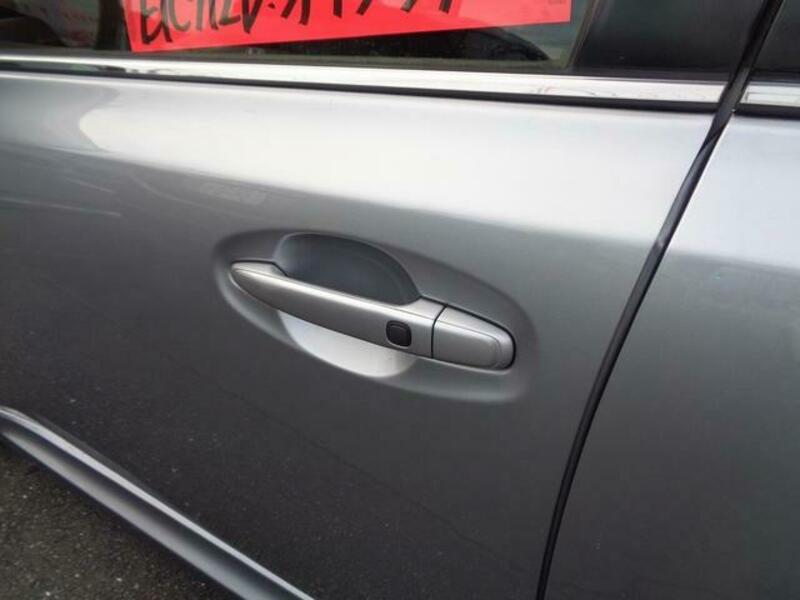 LEGACY B4