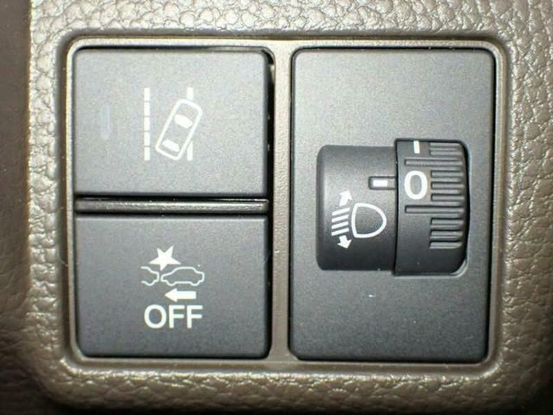 N BOX