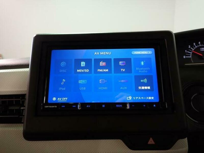 N BOX