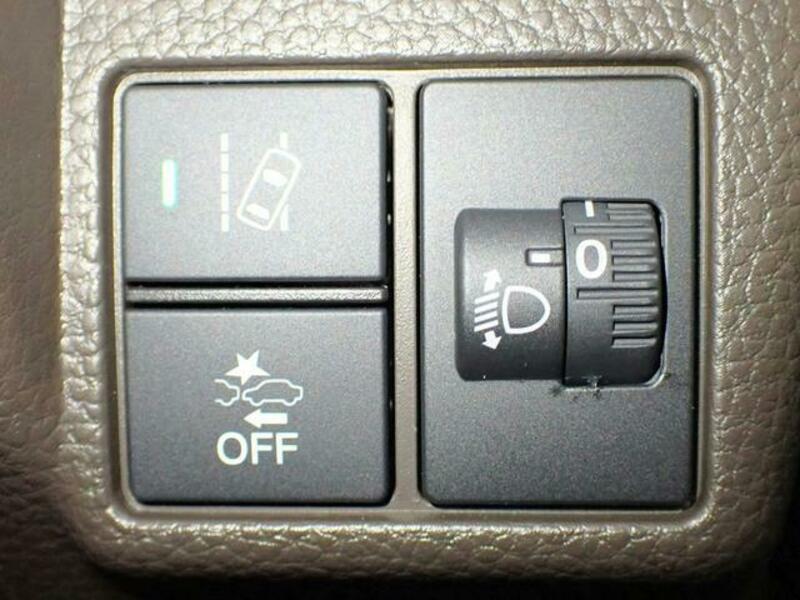 N BOX