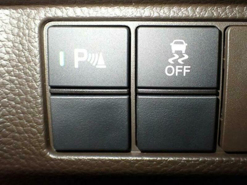N BOX