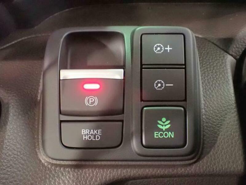 N BOX