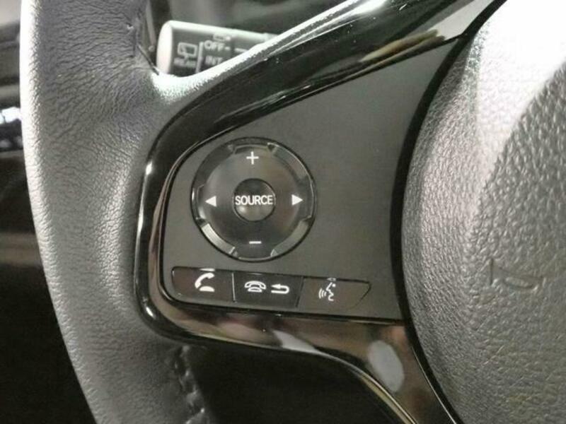 N BOX