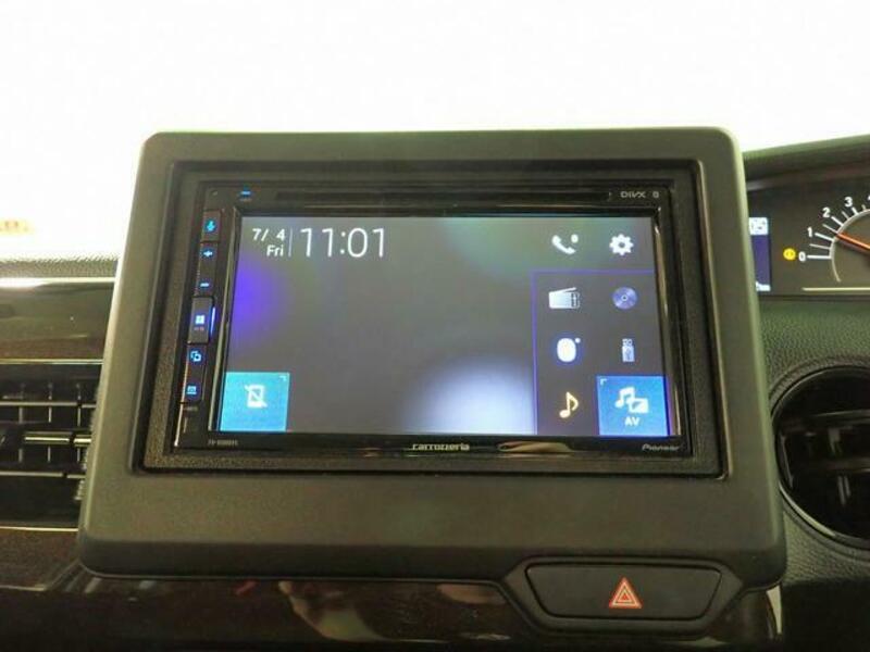 N BOX