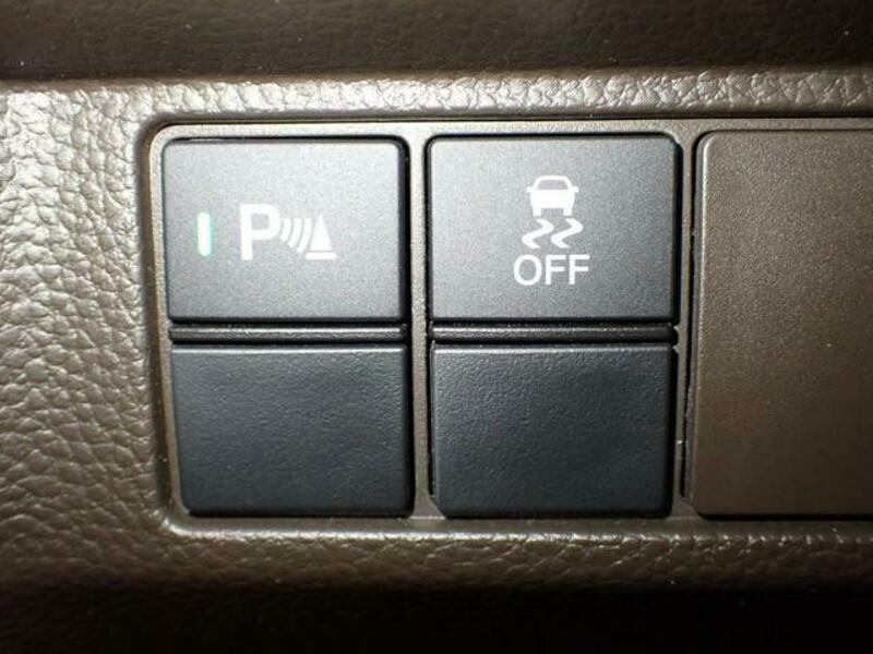 N BOX