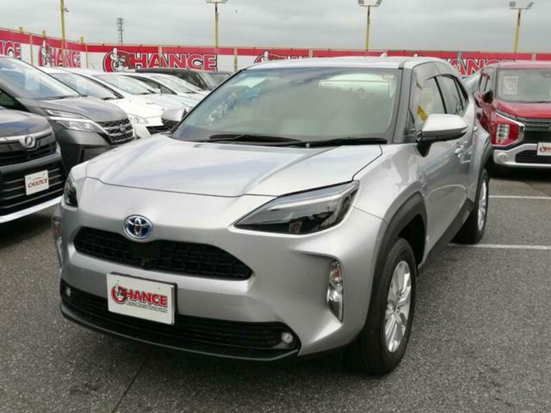 YARIS CROSS
