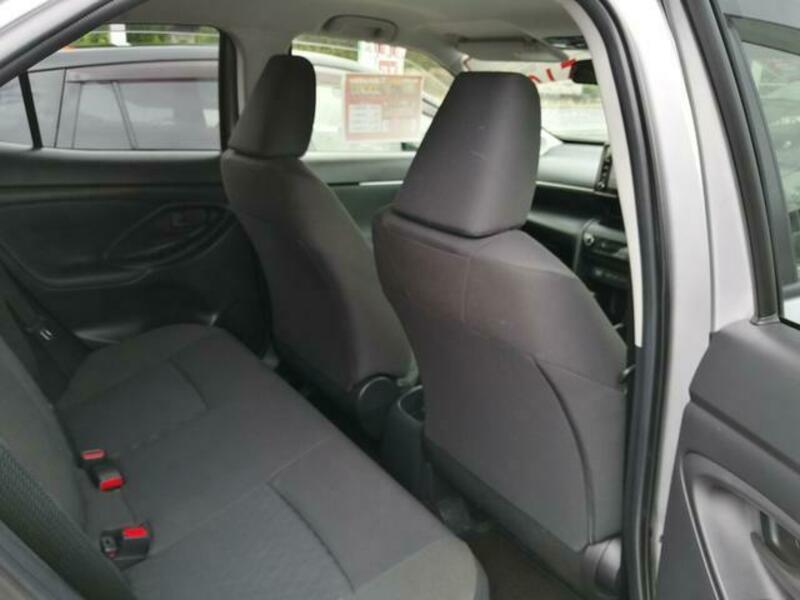 YARIS CROSS