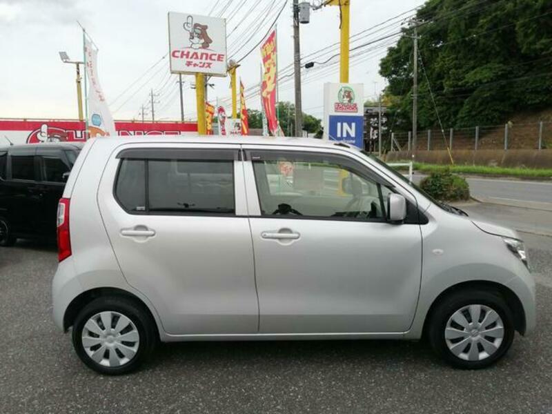 WAGON R