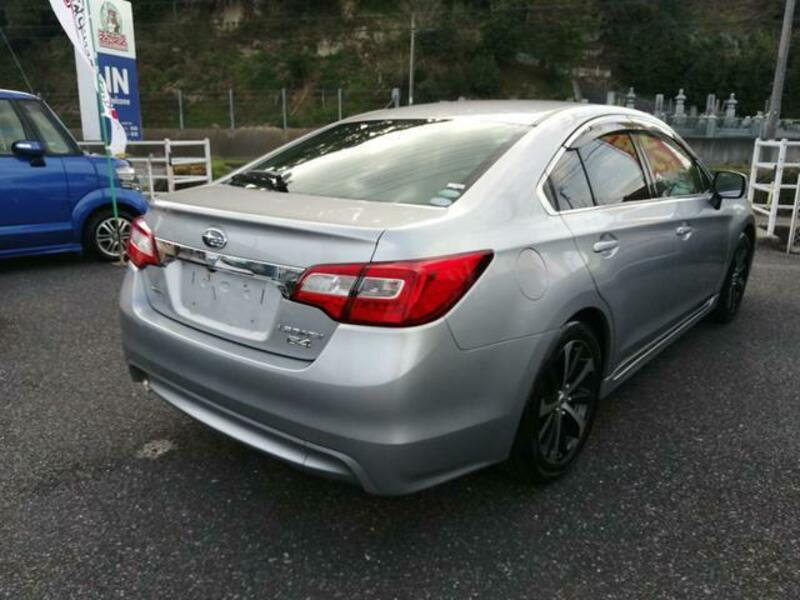 LEGACY B4