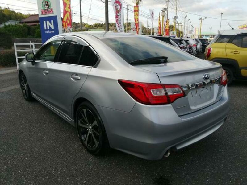 LEGACY B4