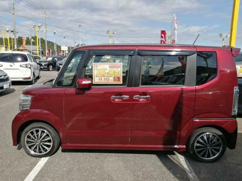N BOX CUSTOM