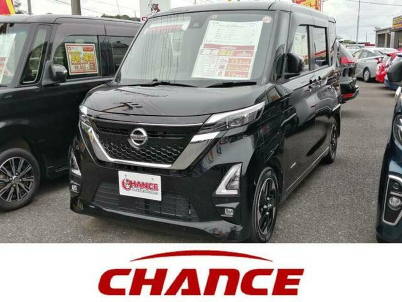 NISSAN ROOX