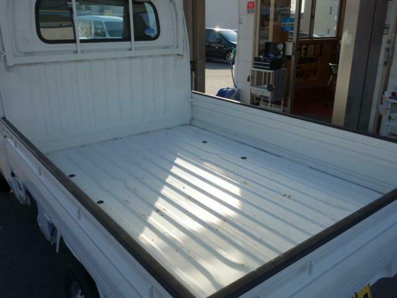 MINICAB TRUCK