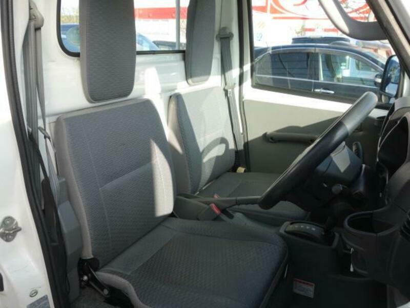 MINICAB TRUCK
