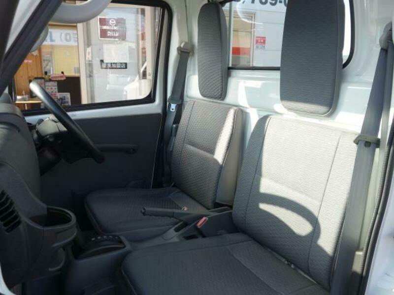 MINICAB TRUCK