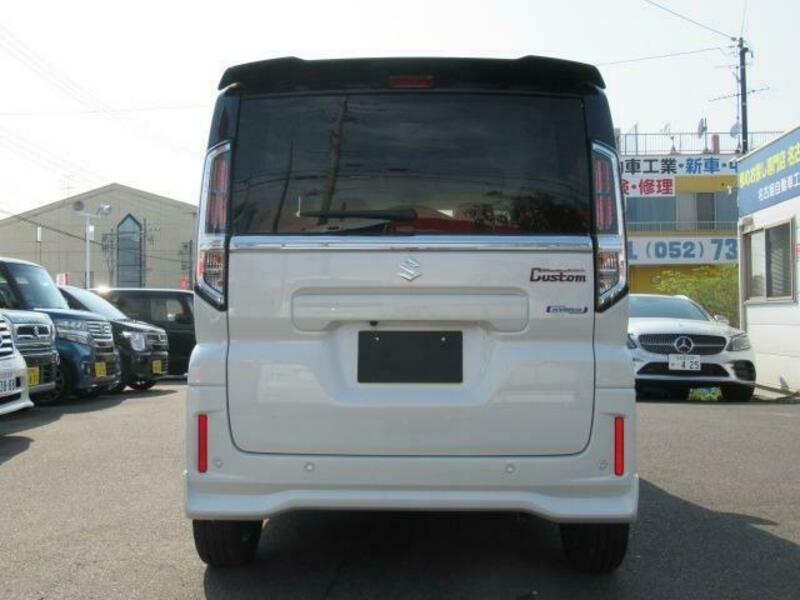 SPACIA CUSTOM