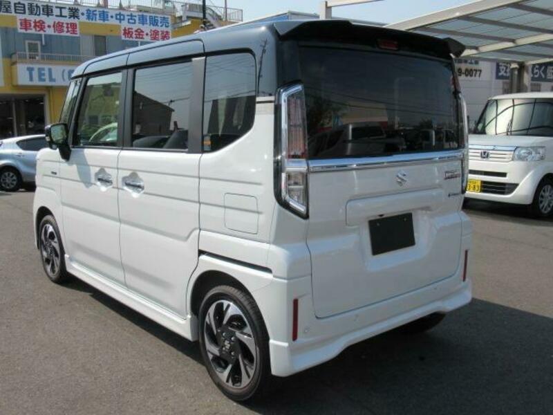 SPACIA CUSTOM