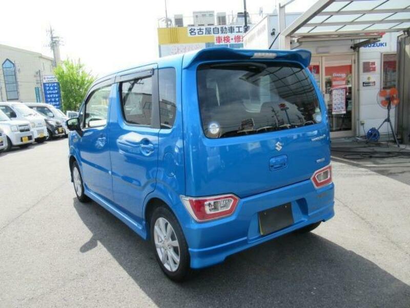 WAGON R